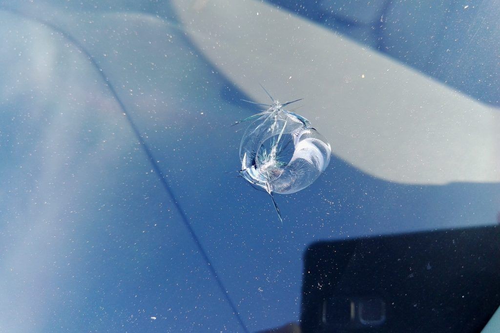windscreen stone chip 